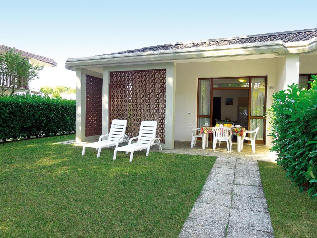 Villa Regina Bibione Exterior photo